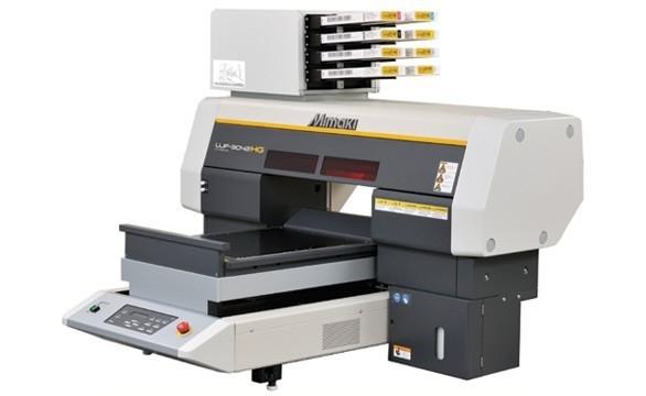 Новая модель в линейке настольных принтеров серии Mimaki UJF-3042