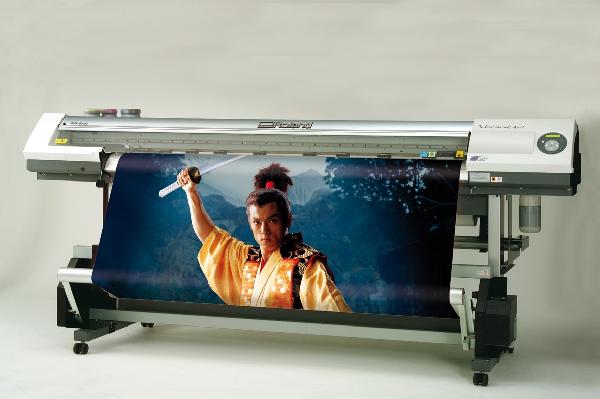 Roland выводит на рынок серию экономичных сублимационных принтеров VersaArt S