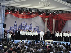 Оформление сцен к празднованию 355-летия г. Иркутска — фото 3, изготовитель ТОЧКИ