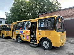 Оформление пяти школьных автобусов ПАЗ 3205 для ГБОУ Клин — фото 2, изготовитель Брендрайв
