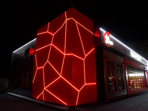 Фото 3 работы «Оформление кафе «Шампур». Фасад с вау-эффектом и вывеска.»