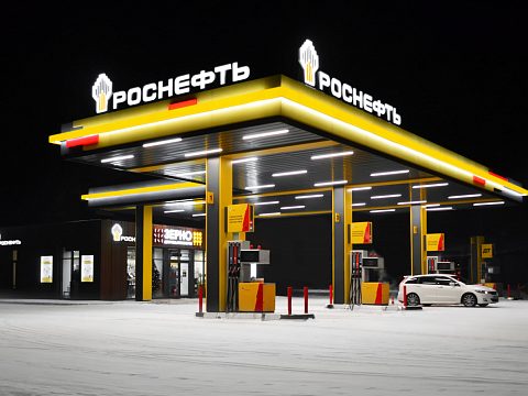 Комплексное оформление станций сети АЗС «Роснефть» в новом стиле — Рекламно-производственная компания