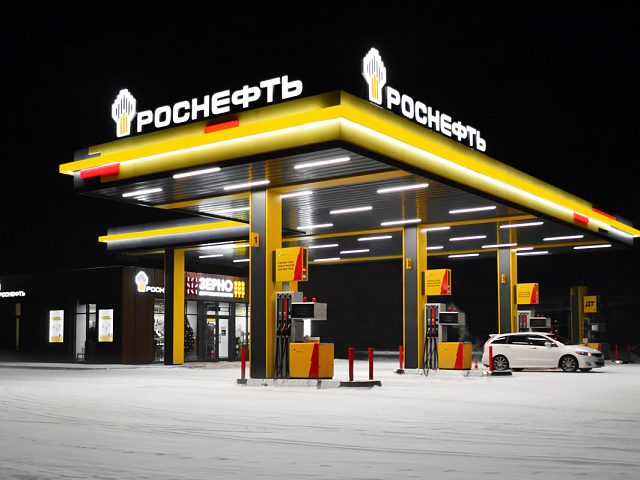 Комплексное оформление станций сети АЗС «Роснефть» в новом стиле, изготовитель Рекламно-производственная компания