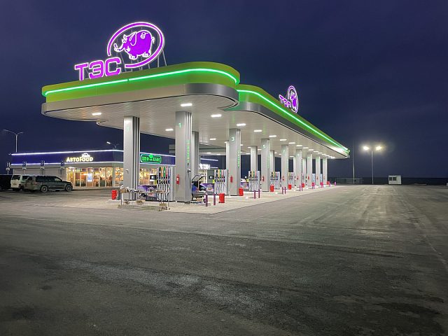 Комплексное оформление АЗС "ТЭС", изготовитель Рекламная группа ДНК