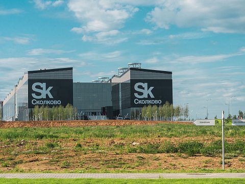 Фото 6 работы «Фасадная конструкция для инновационного центра "СКОЛКОВО"»