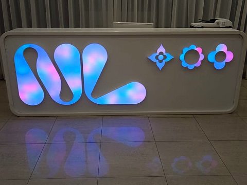 Фото 3 работы «Оформление офиса компании NL»