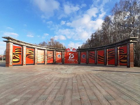 Фото 2 работы «Оформление города Ханты-Мансийска к празднованию 75-й годовщины Победы в Великой отечественной войне»