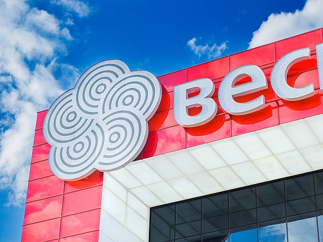 Комплексное оформление ТРЦ "Весна" в Алтуфьево, изготовитель ActiveDesign