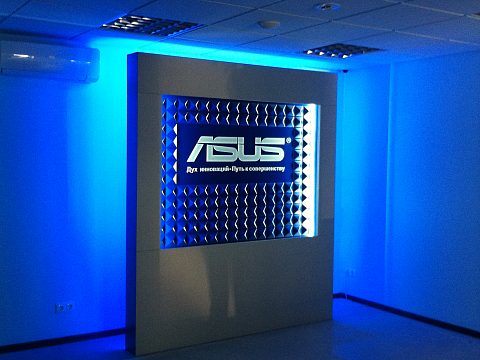 Фото 5 работы «комплексное оформление магазина ASUS»