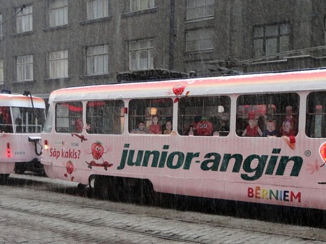 Junior Angin, изготовитель Pilsetas linijas