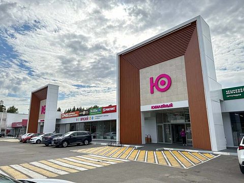 Фото 5 работы «Комплексное оформление входной группы Торгового Центра "ЮБИЛЕЙНЫЙ"»