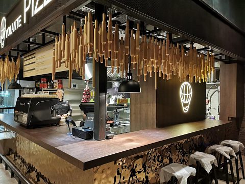 Фото 4 работы «PIZZA VOLANTE в TERMINAL FOODHALL VNUKOVO»