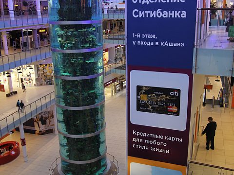 Оформление лифтовой шахты Citibank и Apple в ТЦ «Авиапарк» — Интеллидженс