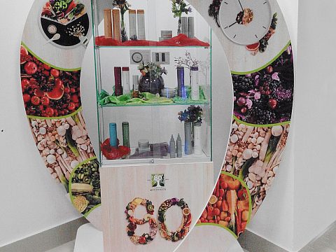 2-х сторонний стенд NUTRILITE — ReSeM (Ресем)