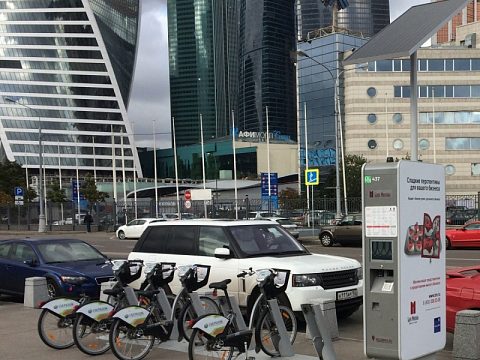 Фото 2 работы «Оформление станций и велосипедов городского общественного велопроката «Велобайк»»