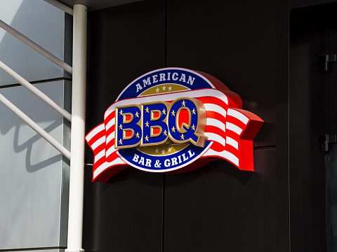 Фото 2 работы «Комплексное оформление гриль бара BBQ»