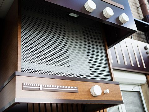 Фото 3 работы «Комплексное оформление фасада магазина «Радио Лавка»»