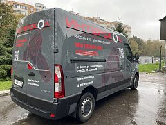 Дизайн и рекламная оклейка Renault Master для «Интерскол» — фото 3, изготовитель Брендрайв
