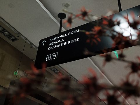 Фото 2 работы «Изготовление навигации для ТЦ «Времена года»»