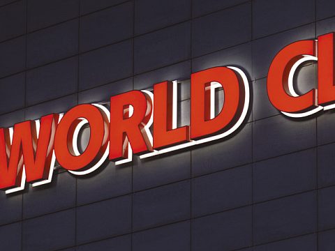 Вывеска для фитнес-центра World Class — ЛаТек