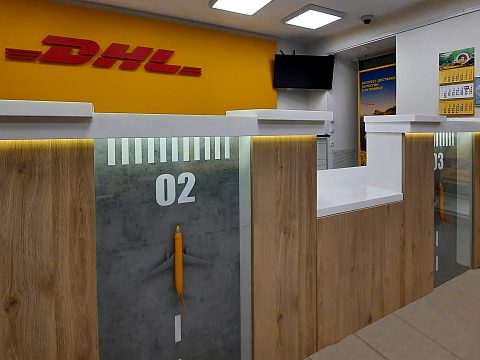 Фото 5 работы «Обновление интерьера офиса DHL в Санкт-Петербурге согласно новой концепции дизайна»