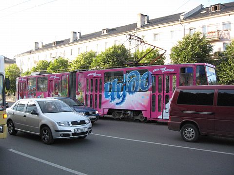 Фото 2 работы «Реклама на транспорте»
