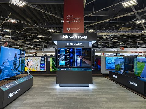 Фото 4 работы «Бренд-зона для HISENSE & TOSHIBA в М.Видео МЕГА Белая Дача»