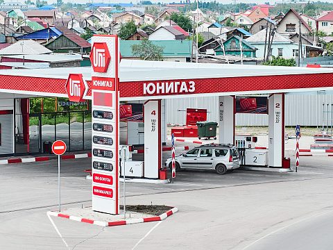 Фото 2 работы «Комплексное оформление АЗС «ЮНИГАЗ»»