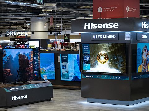 Фото 3 работы «Бренд-зона для HISENSE & TOSHIBA в М.Видео МЕГА Белая Дача»