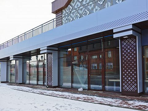 Фото 4 работы «ФАСАД И ВЫВЕСКИ ДЛЯ «СТАРОГО БАЗАРА»»