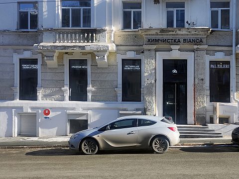 Фото 2 работы «Комплексное оформление Сети премиальных химчисток BIANCA (г. Пермь)»