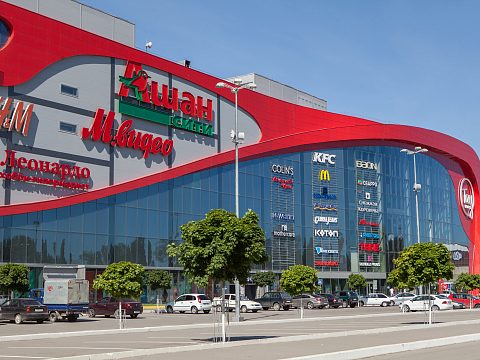 Фото 6 работы «Оформление фасада ТРЦ «Тау Галерея» наружной рекламой»