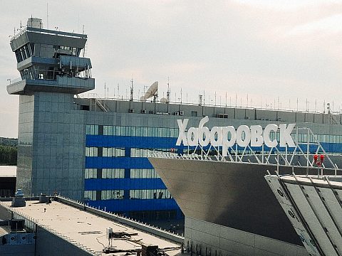 Фото 6 работы «Комплекс внешнего и внутреннего оформления для международного аэропорта Хабаровск имени Г. И. Невельского»