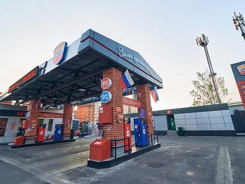 Фото 4 работы «Комплексное оформление АЗК "Кристалл"»