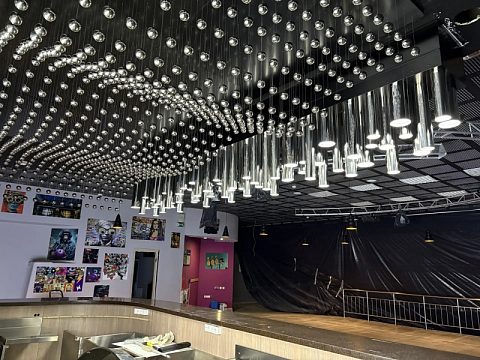 Фото 4 работы «Комплексное оформление бара»