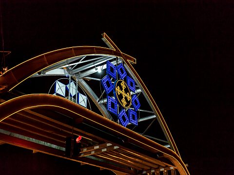 Фото 2 работы «Световое оформление моста»