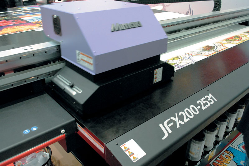 Mimaki JFX200-2531: УФ-печать в сверхкрупном формате